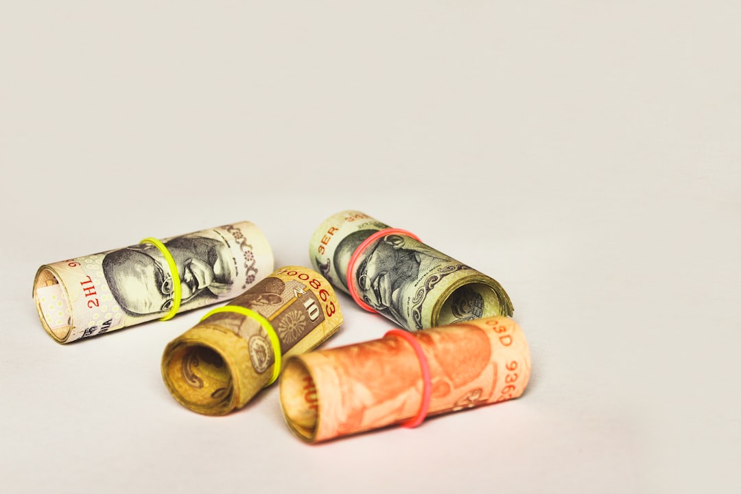 Photo bani din produse digitale tech